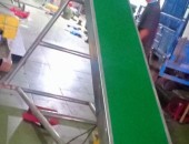 Ứng dụng của băng tải pvc màu xanh là gì?